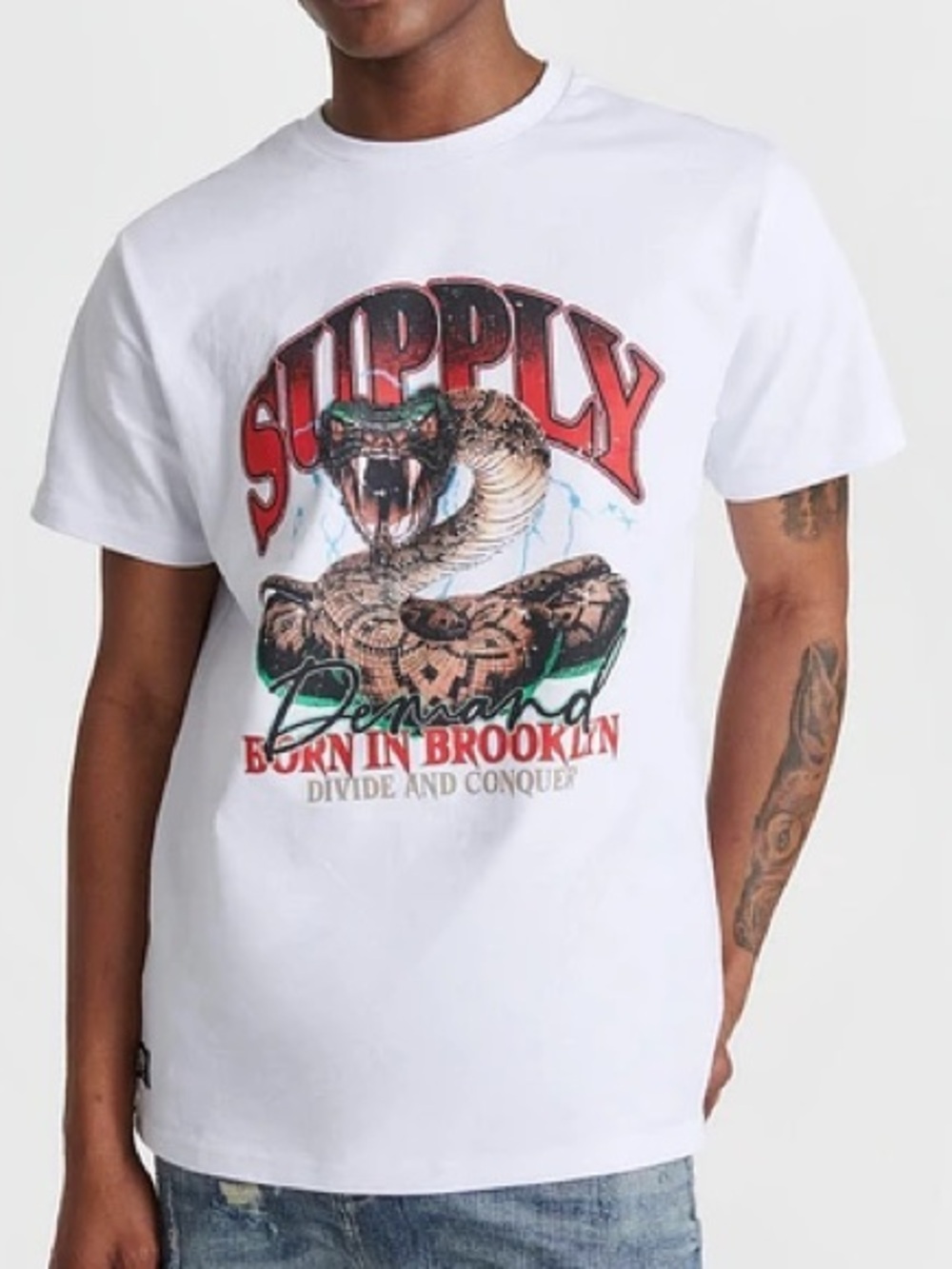 Supply & Demand NYC Cobra Graphic T-Shirt Men’s Medium White Streetwear Tee